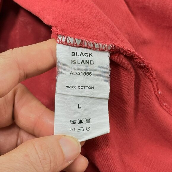 Black Island Skull Skeleton Crossbones Tshirt Men Size L Halloween Horror Devil - Picture 5 of 12